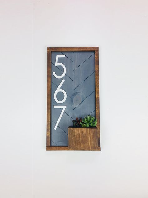 Mailbox Number, Small House Decorating, Modern House Number, House Number Plaque, Address Numbers, House Number Sign, Farmhouse House, House Modern, Bear Decor