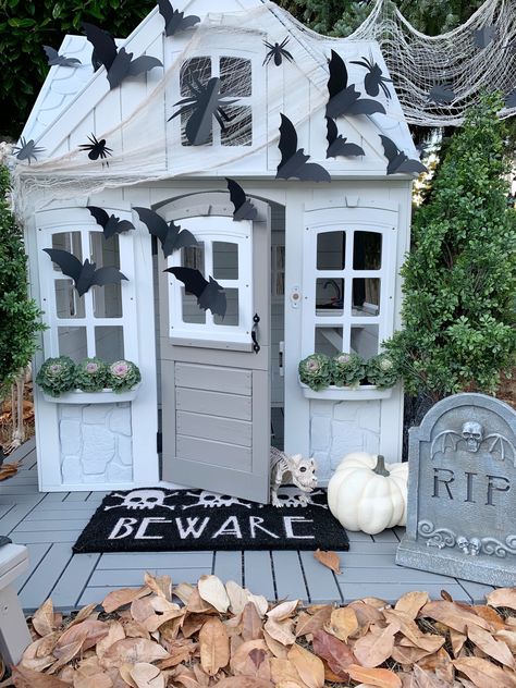 Haunted Playhouse, Halloween Playhouse, Backyard Halloween Party, Playhouse Decor, Playhouse Makeover, Halloween Fairy Garden, Playhouse Ideas, Halloween Fairy, Playhouse Outdoor