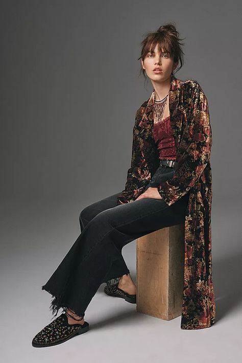 Mode Country, Velvet Duster, Estilo Hippie, Chique Outfits, Bohol, Winter Mode, Mode Vintage, Mode Inspiration, Outfits Casuales