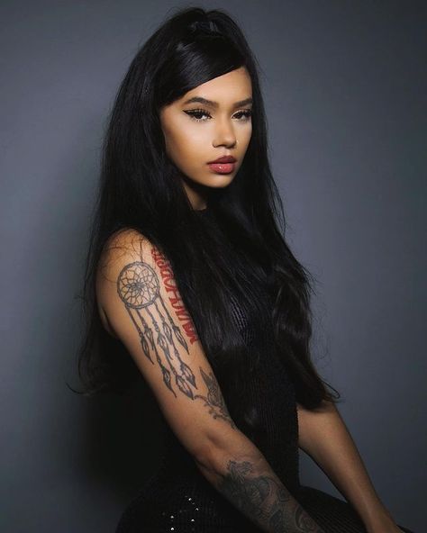 Indya Marie, Celebrity Look, Dreamcatcher Tattoo, Polynesian Tattoo, Favorite Celebrities, Tattoos For Women, Bangs, Makeup Looks, Weaving