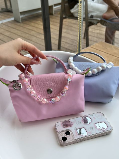 It's a perfect match for Longchamp Summer Outfits Hawaii, Sanrio Flowers, Dove Lotion, Outfits Hawaii, Glossier Bag, Hawaii Sea, Fruit Cereal, Love Crush, Kawaii Hair