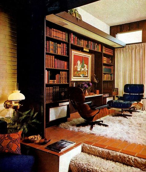 Beautiful study. cosy. perfect for reading. Retro Style Living Room, Modern Vintage Homes, Retro Rooms, 70s House, 70s Interior, 1970s Home, Retro Interior Design, 70s Home, 70s Home Decor