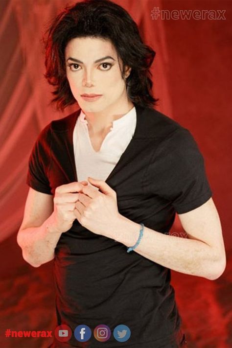 #MichaelJackson #newerax Michael Jackson Earth Song, Michael Jackson Biography, Michael Jackson Live, Jackson Aesthetic, Joe Pesci, Michael Jackson Dance, Michael Jackson Photoshoot, Michael Jackson Hot, Sean Lennon