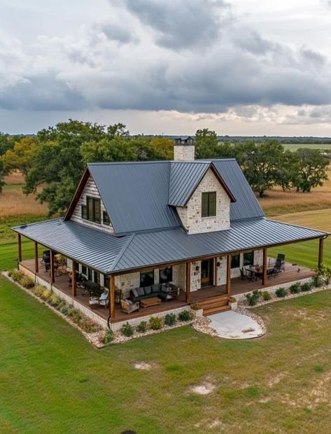 Wrap Around Porch With Gazebo, Future House Country, Small Barndominium Ideas With Wrap Around Porch, Porch Around House, Country Brick Homes, Farm Home Aesthetic, Southern Ranch Style Homes, House On Farm, Wrap Around Porch Farmhouse