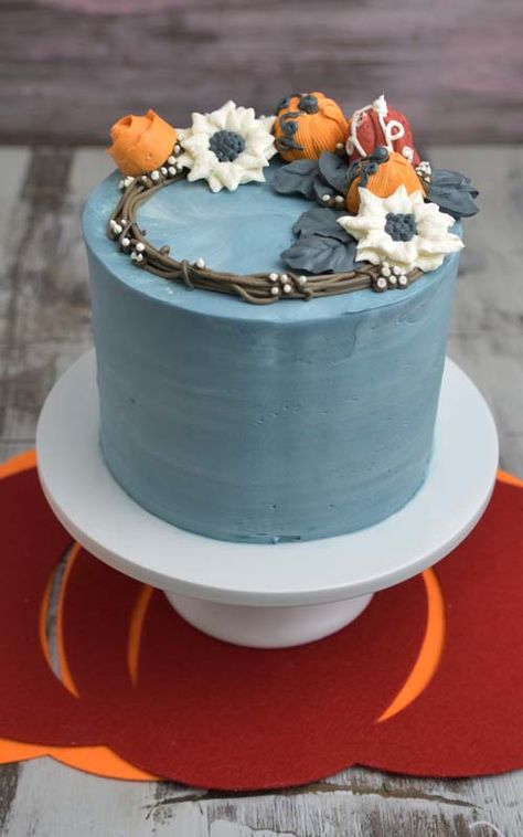 Fall Cake Ideas, Fall Cakes Decorating, Fall Birthday Cakes, Cake Fall, Wreath Cake, Thanksgiving Cake, Fall Cake, Thanksgiving Cakes, Cake Buttercream