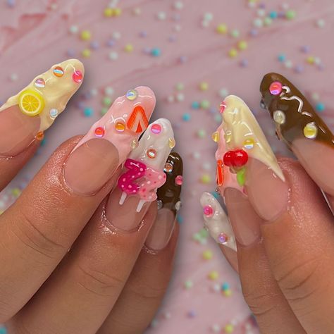 Cake Nails Design, Cake Nail Art, Candy Theme Nails, Birthday Nail Design, Birthday Nail, Candy Nails Designs, Dessert Nails, Birthday Cake Nails, Kidcore Nails