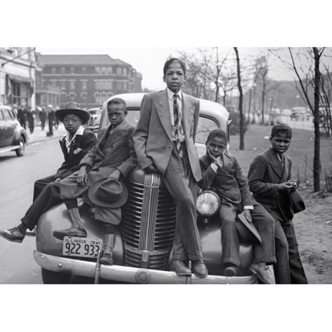 I believe this is a shot by James Van Der Zee  Dapper young men South Side Chicago, Classy People, American Photo, Art Noir, The Americans, Louis Armstrong, Paul Newman, Robert Redford, Dean Martin