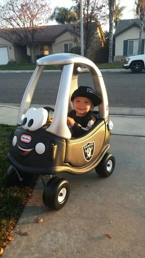 Im gonna make a Raider car for my grand baby! Raiders Car, Raiders Gifts, Raiders Stuff, Raiders Baby, Raiders Nation, Oakland Raiders Football, Raiders Girl, Nfl Raiders, Future Son