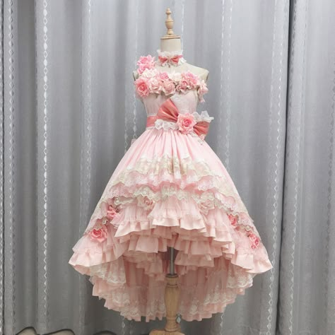 Gaun Abad Pertengahan, Hello Kitty Dress, Old Fashion Dresses, Style Kawaii, Who Made Me A Princess, Kawaii Fashion Outfits, Kawaii Dress, Fantasy Dress, Really Cute Outfits