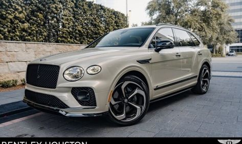 2023 Bentley Bentayga S presented by Bentley Houston. White Sand with Linen interior, this Bentayga S features Self Leveling Wheel Badge - by Mulliner; Deep... Bentley Bentayga Interior, 2023 Bentley, Bentley Bentayga, Linen Interior, Automatic Cars, Privacy Glass, Paint Protection, My Dream Car, Dream Car