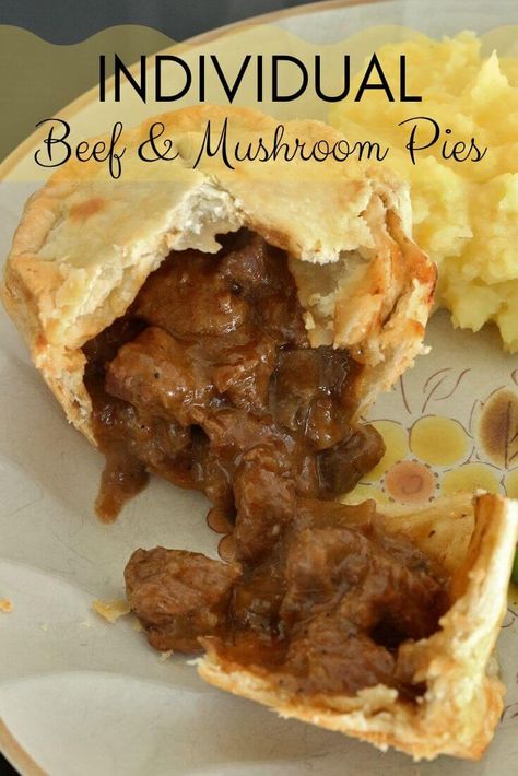 Beef And Mushroom Pie, Steak And Mushroom Pie, Beef Pie, Mini Pie Recipes, Steak Pie, Meat Pie Recipe, Hp Sauce, Beef Pies, Individual Pies