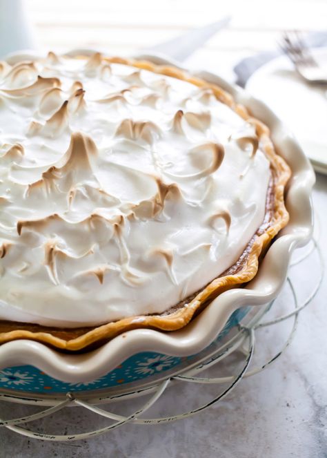 Sweet Potato Pie with Marshmallow Meringue | The Pioneer Woman Marshmallow Meringue Recipe, Meringue Marshmallow, Best Lemon Meringue Pie, Marshmallow Meringue, Meringue Topping, Meringue Desserts, Meringue Pie Recipes, Sweet Potato Pies Recipes, Meringue Recipe