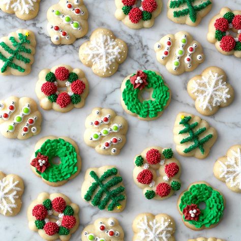 Chocolate Milk Powder, Easy Holiday Baking, Spritz Cookie Recipe, Spritz Recipe, Spritz Cookies, Cookie Press, Xmas Cookies, Red Food Coloring, Red Food