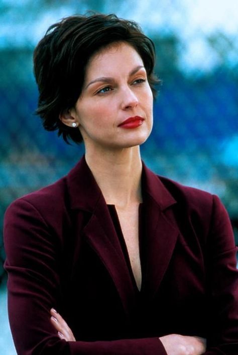 Ashley Judd Short Hair, Short Hair Cut, Haircut Styles For Women, Chic Short Hair, Ashley Judd, Short Haircut Styles, Cute Short Haircuts, Short Hair Pixie Cuts, Taurus Woman