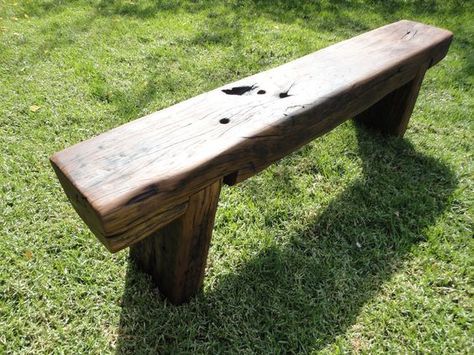 Railroad Ties Landscaping, Diy Garden Seating, Railway Sleepers Garden, Garden Table Plans, Rustic Bench Seat, Rustic Outdoor Benches, Garden Bench Seat, Sleepers In Garden, Railroad Tie