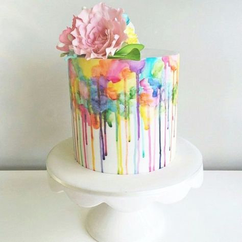 Bright Cake Ideas, Cakes Rainbow, Drippy Cakes, Cakes Elegant, Cakes Simple, Simple Cakes, Cake Heart, Rainbow Cakes, Cake With Flowers