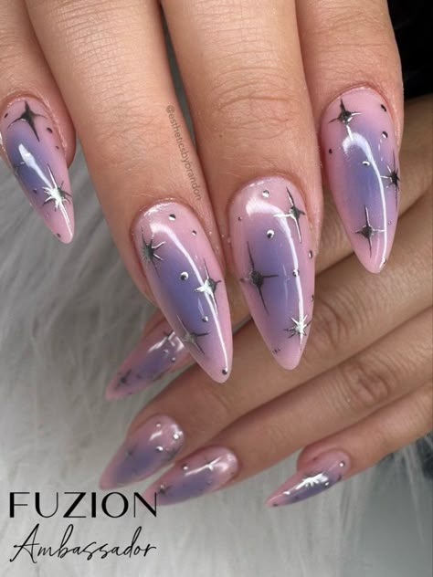 Blue witchy trendy long almond nails Pink Purple Blue Nail Designs, Chrome Fairy Nails, Edc Nails Designs Almond, Purple Nails Almond Art Designs, Blue And Purple Almond Nails, Oval Nails Designs Chrome, Purple And Blue Chrome Nails, Nail Ideas Space, Pink Space Nails