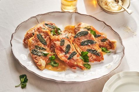 Recipes With Prosciutto, Chicken Saltimbocca Recipe, Easy Beef Wellington, Chicken With Prosciutto, Saltimbocca Recipe, Prosciutto Pasta, Side Dishes For Ham, Classic Cobb Salad, Prosciutto Recipes