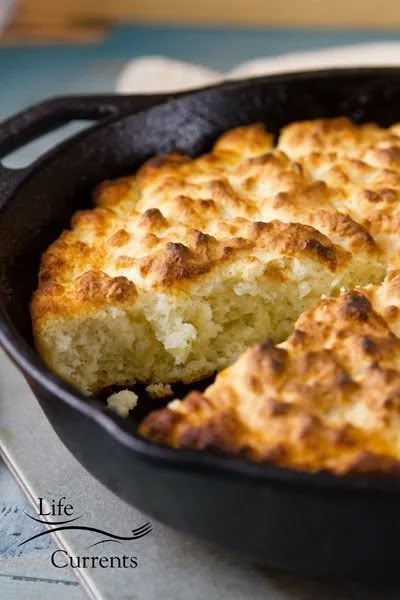 Skillet Buttermilk Butter Biscuits - Dense flavorful buttermilk biscuits develop a buttery crispy crust when baked in a cast iron skillet. Iron Skillet Breakfast, Bacon Cinnamon Rolls, Cast Iron Bread, Is It Really Worth It, Skillet Bread, Buttermilk Bread, Pie Iron, Butter Biscuits, Cinnamon Roll Recipe