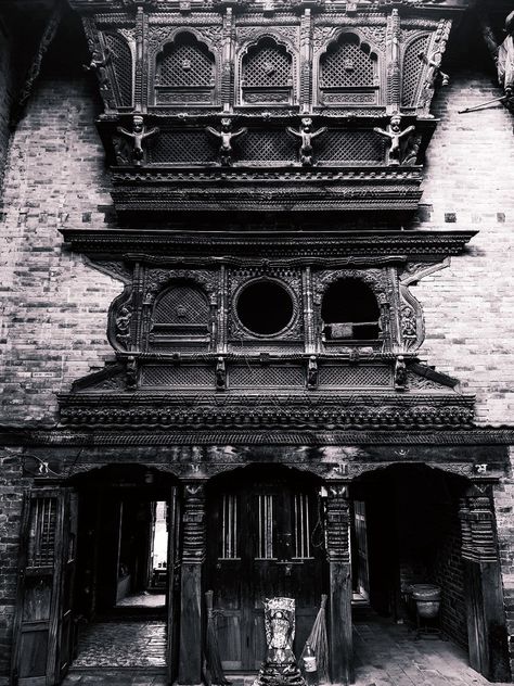 Newari Ancient design for doors and windows decoration still looks good Newari Architecture, Window Printable, Architecture Window, Architecture Space, Durbar Square, Traditional Windows, Ancient Indian Architecture, Ancient Designs, Indian Architecture