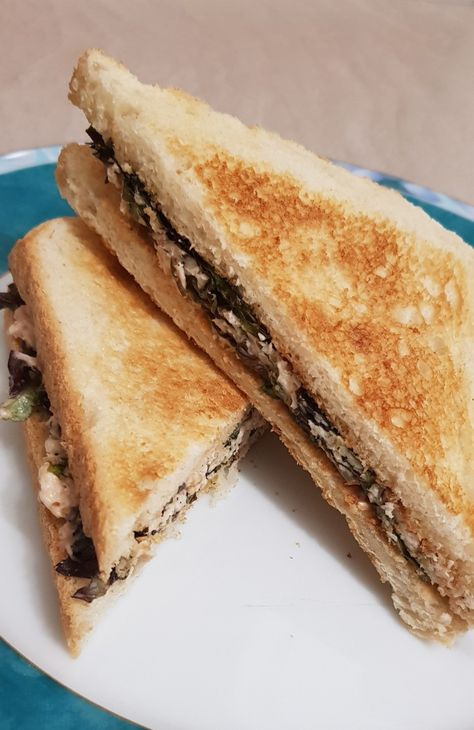 Roti Tawar Aesthetic, Roti O Aesthetic, Roti Bakar Aesthetic, Pap Sarapan Pagi, Roti Panggang, Roti Bakar, Club Sandwich, New Menu, Makanan Dan Minuman