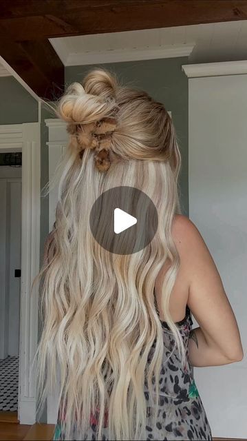 Date Night Hairstyles Medium, Easy Date Night Hair, Date Night Hair, Curls No Heat, Night Hairstyles, Bouffant Hair, Hippie Hair, Long Hair Updo, Beauty Tips For Hair