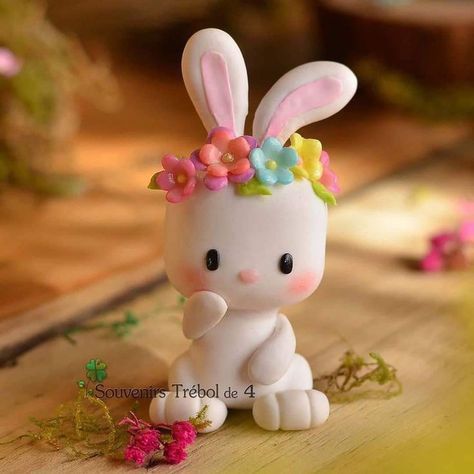 Polymer Clay Easter Ideas, Superclay Craft, Birthday Cake Rabbit, Different Hobbies, Easter Clay, Clay Crafts For Kids, Clay Keychain, Fondant Animals, Clay Diy Projects