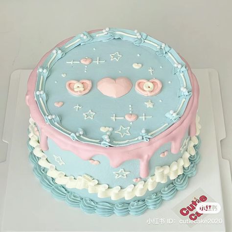 Cottagecore Cakes, Pinterest Cakes, Cottagecore Cake, Hbd Cake, Bolo Vintage, Blue Birthday Cakes, Cute Christmas Cookies, Pinterest Cake, Kawaii Dessert