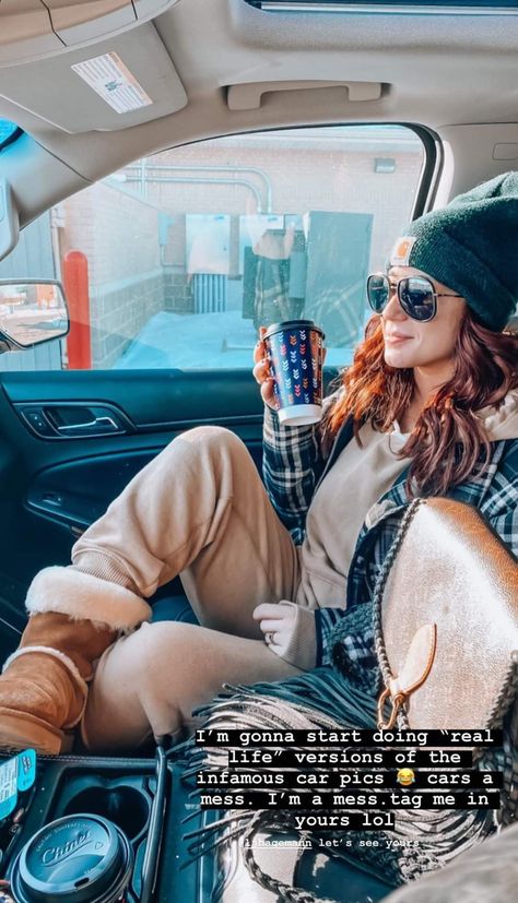 Chelsea Houska, Chelsea Deboer, Mommy Outfits, Lazy Day Outfits, Fall Fits, Cold Weather Outfits, Comfy Fashion, Casual Winter Outfits, Fall Fashion Outfits