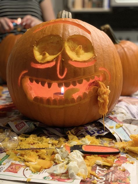 #rickandmorty #picklerick #pumpkincarving Pumpkin Carving Traditional, Rick And Morty Pumpkin, Pickle Rick Pumpkin, Pumpkin Crave Design, Nostalgic Pumpkin Carving, Pumkin Carving Intricate, Pumkin Carving, Funny Pumpkin Carvings Meme, Amazing Pumpkin Carving