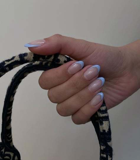 Nails Short Oval French, Round Nails French Tip Color, Blue Chrome Nails Designs French, Winter Nails French Tip Blue, Coloured French Tips Almond, Come With Me To Get My Nails Done, French Lavender Nails, Light Blue Vacation Nails, French Tips Colour