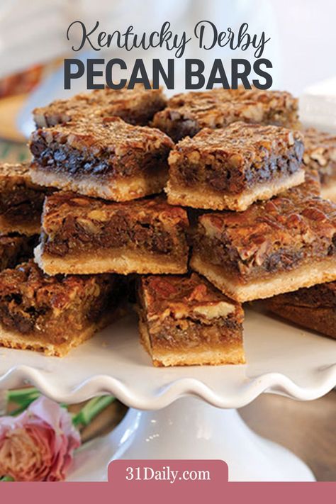 Celebrate the Kentucky Derby with these easy and delicious Kentucky Derby Bars. Much like Derby Pie, these bars are packed with traditional elements like butter, eggs, pecans, and chocolate! Easy Derby Pie Bars, Kentucky Derby Pie Bars Recipe, Derby Pie Bars Recipe, Kentucky Derby Bars, Derby Bars, Camper Recipes, Derby Pie Bars, Kentucky Derby Desserts, Layered Bars