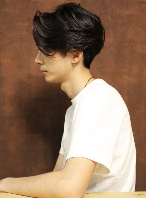 Japanese Men Hairstyle, Middle Hair, Hair Styels, Gents Hair Style, Short Hair Tomboy, Asian Haircut, Mens Hairstyles Medium, Asian Men Hairstyle, Men Hair Color