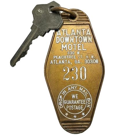 Travel back in time with these vintage 1960s and 1980s hotel motel room key fobs! 🗝️ Perfect for collectors or adding a retro touch to your decor. #VintageKeys #HotelMotel #RoadTripMemories #ThrowbackDecor #Collectibles 🛎️ Travel Ephemera, Atlanta Downtown, Vintage Motel, Motel Room, Hotel Motel, Antique Paper, Vintage Keys, Travel Memories, Key Fobs