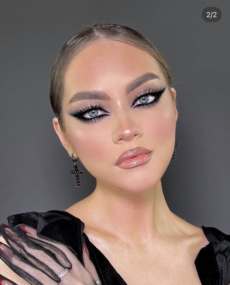 Russian Makeup Look, Dancesport Makeup, Grunge Eye Makeup, 50 Aesthetic, Show Makeup, Brunette Makeup, How To Do Makeup, Glam Makeup Look, Dramatic Makeup