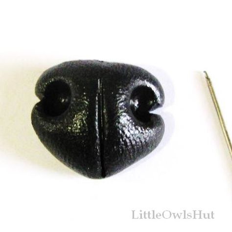 How to make a nose using polymer clay | LittleOwlsHut Amigurumi patterns crochet and knitting Polymer Clay Needle Felting, Clay Wolf Tutorial, Animal Noses, Clay Bear, Stuffed Bears, Glass Pebbles, Needle Felted Dog, Needle Felting Tutorials, Dog Nose