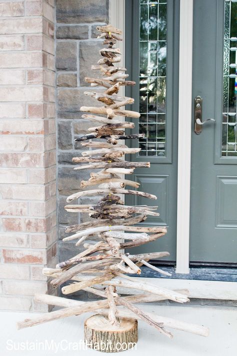 DIY Rustic Driftwood Evergreen/Christmas Tree- SustainMyCraftHabit Diy Christmas Yard Decorations, Recycled Christmas Tree, Driftwood Christmas, Driftwood Christmas Tree, Driftwood Diy, Coastal Christmas Decor, Driftwood Projects, Alternative Christmas, Dekor Diy