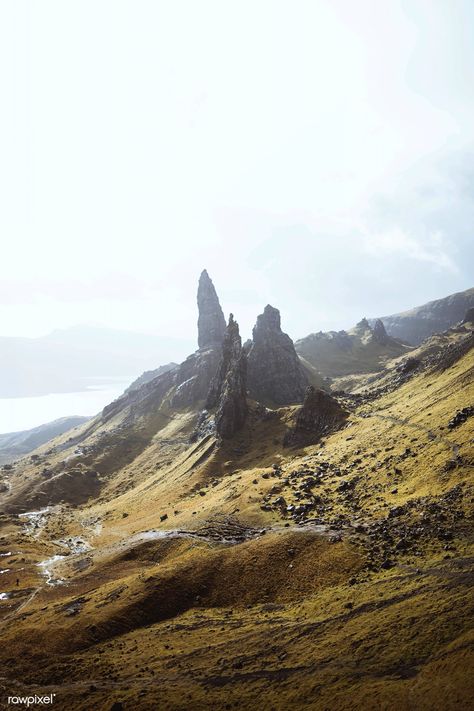 Grass Mountain, Hyborian Age, Game Pics, Landscape Reference, Moody Landscape, Rocky Hill, Art Landscapes, Splash Page, Image Ideas