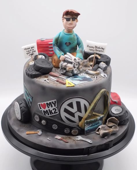 Vw Cakes For Men, Car Themed Birthday Cake, Mechanics Birthday Cake, Vw Cake, Painter Cake, Mechanic Cake, Cars Theme Cake, Birthday Cake For Boyfriend, Cake For Him