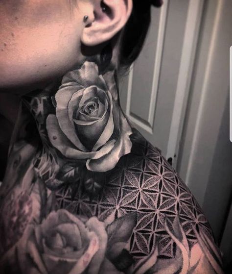 Amazing black and grey realism tattoo on neck by @littlenicktattoo. Grey Rose Tattoo, Brown Tattoos, Rose Neck Tattoo, Best Neck Tattoos, Tattoo Son, Side Neck Tattoo, Throat Tattoo, Neck Tattoos Women, Neck Tattoo For Guys