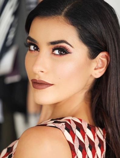 7 Office Makeup Looks for Every Type of Working Woman Sazan Barzani, Light Olive Skin, Sazan Hendrix, Office Makeup, Best Eyeliner, Olive Skin, Natural Wedding Makeup, Make Up Looks, Bridesmaid Makeup