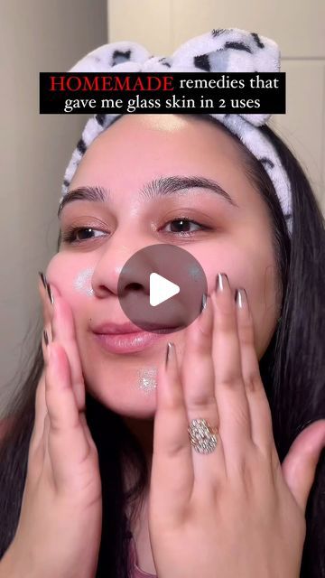 Aash on Instagram: "Here…!!   Who doesn’t want glass skin..? I mean it’s everyone goal to have clear and smooth glass skin..! So i am here to help you achieve it within days..! ✨  🌸 FOLLOW if this is helpful 🌸 GOAL-20k   ✅ Rice Water Toner: Soak a cup of rice in two cups of water for 30 minutes, then strain and use the water as a toner. This helps brighten and even out skin tone while tightening   ✅ Honey and wild turmeric Mask: Mix one tablespoon of honey with 2 pinch of wild turmeric . Apply to your face, leave it on for 15-20 minutes, then rinse off. This mask hydrates, brightens, and helps with acne scars.  ✅ Aloe Vera Gel: Apply pure aloe vera gel directly to your face and leave it on for 20 minutes before rinsing. Aloe vera soothes, hydrates, and promotes healing for clear skin.  ✅ Rice Water For Glowing Skin, How To Have Clear Skin, Rice Water Toner, Glass Skin Skincare, Skin Care Hacks, Acne Scar Mask, Oatmeal Scrub, Skincare Diy, Rice Mask