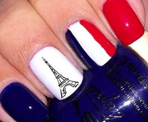 Eiffel Tower Nails, Paris Nail Art, Olympic Nails, Patriotic Nails Design, Glitter French Nails, Flag Nails, Paris Nails, Bow Nail Art, Fingernail Designs