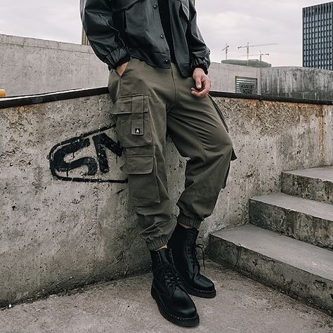 Pants For Men Casual, Hip Hop Joggers, Trendy Joggers, Male Trousers, Jogger Pants Style, Mens Cargo Trousers, Techwear Streetwear, Men's Cargo Pants, Army Green Pants