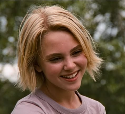 Bridge To Terabithia Leslie, Astronomy Conan Gray, Bridge To Terabithia 2007, Leslie Burke, Two Worlds Apart, Anna Sophia Robb, Anna Sophia, Bridge To Terabithia, Worlds Apart