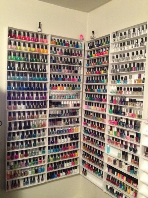 an amazing and ridiculous nail polish collection Penyimpanan Makeup, Polish Organization, Nail Polish Holder, Nail Polish Rack, Home Nail Salon, Nail Salon Decor, Nail Polish Storage, Nail Polish Organizer, Kids Rooms Diy