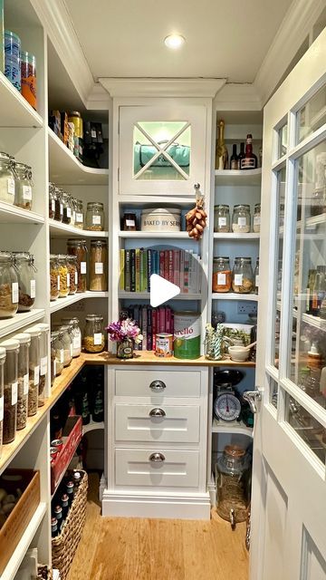 Serena Young on Instagram: "Good morning from the pantry where I continue to spend far too much time 🍪🤪 A job in the next few weeks is to have have a full clear out, clean and tidy up in here but I thought I would wait for a bad weather rainy day which shouldn’t come until autumn! 😬🤣 Talking of which thank you for so many DM’s last night, I will reply to you all, after I put our storm battered garden on my stories. Today I will be clearing up, barely a single petal left on my sweet peas too! 😩 Needless to say I poured a bigger than normal glass of rose last night!" Walk In Dressing Room, Pantry Jars, Sweet Peas, Jar Labels, Bad Weather, Tidy Up, Primary School, Peas, Walk In