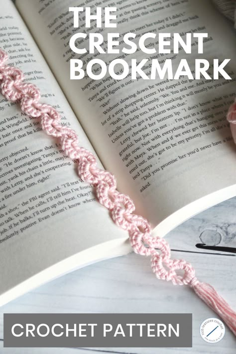 How To Make Crochet Bookmarks, Crochet Bookmark Beginner, Crochet Bible Bookmarks Free Pattern, Small Crochet Bookmarks, Bookmarks Diy Crochet, Crochet Easy Bookmark, Book Mark Crochet Free Pattern, Crochet Bible Bookmarks, Diy Bookmarks Crochet