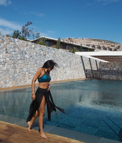 Seafolly simply beach shoot The Style Traveller canyon ranch #travel #turkey Canyon Ranch Spa, Spa Break, Spa Retreats, Canyon Ranch, London Evening, Elle Fashion, Travel Turkey, Spa Retreat, Beach Shoot