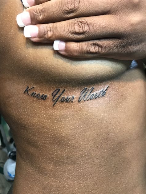 #tattoo #blackwomen #underboob #cute #knowyourworth Ink Tattoo Design, Red Tattoo Ideas, Underboob Tattoo Designs, Red Ink Tattoo, Feminist Tattoo, Flower Tattoo Ideas, Cute Hand Tattoos, Pretty Hand Tattoos, Red Tattoo